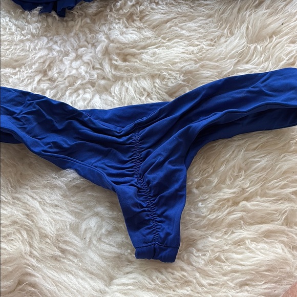 Blue Ruffled Bikini Set - Picture 4 of 4